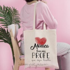 Bolsa de tela personalizada para profesora con corazón rojo y frase deja huella