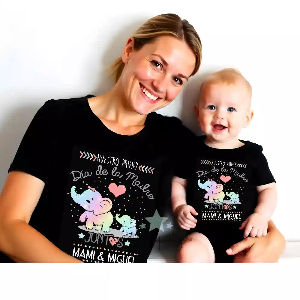 Camisetas mamá "nuestro primer día de la madre elefantes" - Estampatya camisetas para el primer día de la madre, diseño elefantes color negro