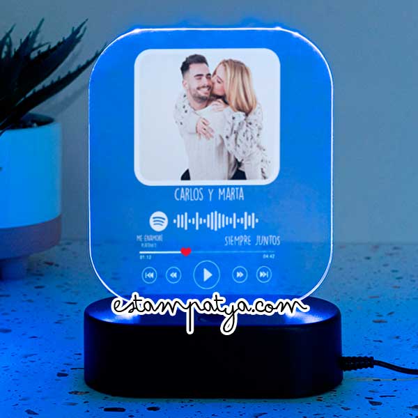"Lámpara personalizada con foto y canción spotify" - Estampatya "Lámpara personalizada con foto y canción spotify"
